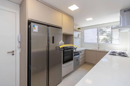 2_photo/94dce390a5.e4b33bfc720eae4c-ATLAS-8998ae56-e291-4200-954c-92d953aeedb3.jpg de apartamento à venda com 3 quartos, 131m² em Seminário, Curitiba