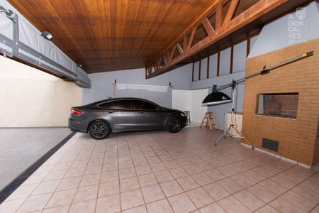 3_photo/94dce390fd.ceff8192393c33de-ATLAS-3fceb6eb-0800-421b-bdc7-bda2ebd81ce4.jpg de casa à venda com 4 quartos, 349m² em Seminário, Curitiba