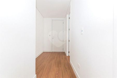 21_photo/94dce3918f.7d01d2ab176dea69-ATLAS-f90d00a7-3f1b-42f5-b67c-8c2cb7fe4c30.jpg de apartamento à venda com 3 quartos, 165m² em Batel, Curitiba