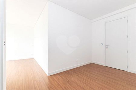 18_photo/94dce3918f.f861ecc718bdcbd7-ATLAS-fb340afb-c289-4f2a-ad44-aee72f175feb.jpg de apartamento à venda com 3 quartos, 163m² em Batel, Curitiba