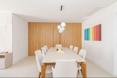 30_photo/94dce391d9.23351eba74f1df34-ATLAS-42d54b8e-4fe3-46dd-91f8-9f6b9a8e24ef.jpg de apartamento à venda com 3 quartos, 128m² em Batel, Curitiba