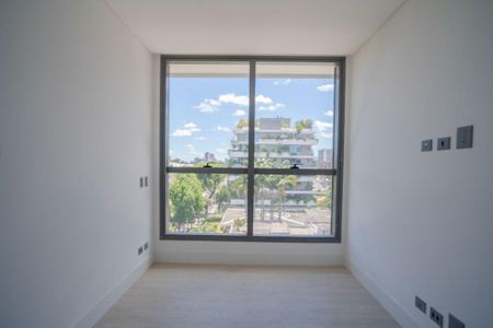 8_photo/94dce3926b.7105c44aa3001f4d-ATLAS-8d540e5f-807f-43d5-b187-0b71cd8fdcea.jpg de apartamento à venda com 3 quartos, 181m² em Batel, Curitiba