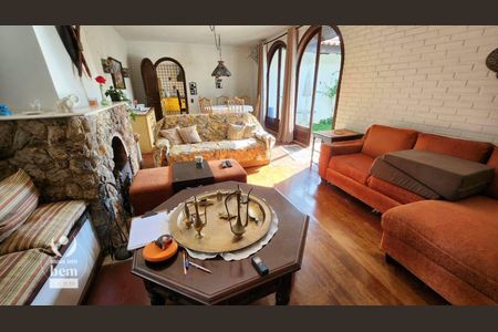 5_photo/94dce393c3.44002281f4ca9e1d-ATLAS-a8c8ae7c-7562-49c7-8e82-ae5e2bcbf6c9.jpg de casa à venda com 4 quartos, 333m² em Batel, Curitiba