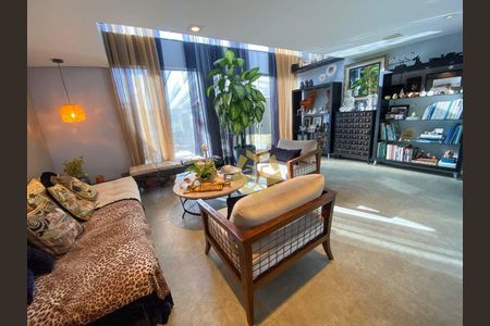 9_photo/94dce39455.60978ffcad3ca4e7-ATLAS-52451fe4-59fa-4c8e-9aa1-34f30c102b1f.jpg de casa à venda com 3 quartos, 350m² em Centro, Curitiba