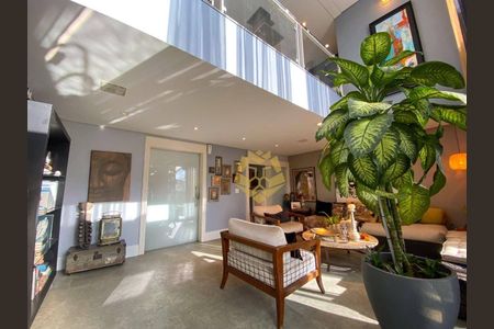 11_photo/94dce39455.60978ffcad3ca4e7-ATLAS-ae5b72ed-e00f-404b-b87b-3d67b7633e06.jpg de casa à venda com 3 quartos, 350m² em Centro, Curitiba