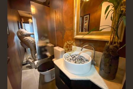 9_photo/94dce39455.60978ffcad3ca4e7-ATLAS-c1247f71-dae1-4690-b1e8-b1d2d2f91efc.jpg de casa à venda com 3 quartos, 350m² em Centro, Curitiba