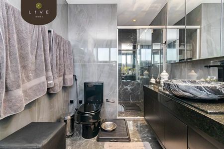 5_photo/94dce395a9.2a774ece37cbfa00-ATLAS-37563db5-3a8f-4031-b8d3-bea1e5249e11.jpg de casa à venda com 3 quartos, 326m² em Centro, Curitiba