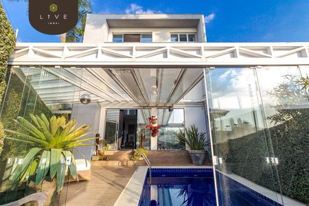 6_photo/94dce395a9.2a774ece37cbfa00-ATLAS-37fb7ce9-f7ba-45f7-8e52-29677a3fae7c.jpg de casa à venda com 3 quartos, 326m² em Centro, Curitiba