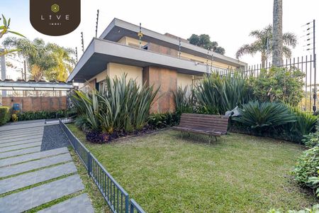 9_photo/94dce395a9.2a774ece37cbfa00-ATLAS-46a8333d-7816-4e30-8d2b-fe4152f80539.jpg de casa à venda com 3 quartos, 326m² em Centro, Curitiba