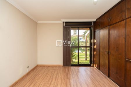 11_photo/94dce39659.0f6a0b78760eb162-ATLAS-1c8e7288-ff4a-4e20-b35e-5642d47baa3e.jpg de casa à venda com 5 quartos, 411m² em Seminário, Curitiba