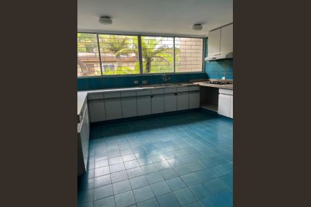 11_photo/94dce3965f.4e4cf78d9910fb8f-ATLAS-3692e46a-6a08-4ae8-87ba-2a9629bfac5d.jpg de casa à venda com 5 quartos, 411m² em Batel, Curitiba