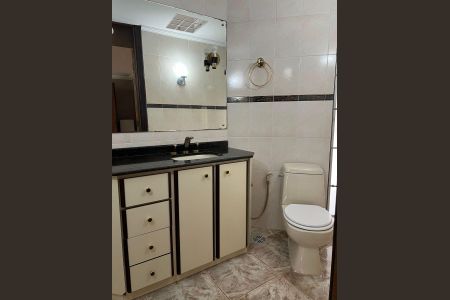 31_photo/94dce3965f.4e4cf78d9910fb8f-ATLAS-8369c0d3-72ed-4fdf-ac35-4ffc4f0c686b.jpg de casa à venda com 5 quartos, 411m² em Batel, Curitiba