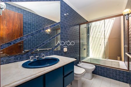 18_photo/94dce3965f.4e4cf78d9910fb8f-ATLAS-b196f419-9ad9-41e2-8d2a-d7771fd3b0da.jpg de casa à venda com 4 quartos, 400m² em Batel, Curitiba