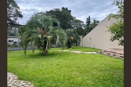 3_photo/94dce3965f.4e4cf78d9910fb8f-ATLAS-ff94f4d7-5f10-4f28-93dc-3316071f3192.jpg de casa à venda com 5 quartos, 411m² em Batel, Curitiba