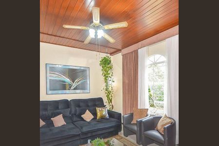 5_photo/94dce397ad.93b8fa184532727f-ATLAS-260f8ce6-e27a-4db2-8bbc-9cc9e61cf82b.jpg de casa à venda com 4 quartos, 220m² em Seminário, Curitiba