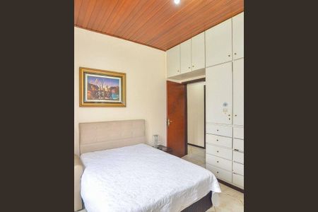 7_photo/94dce397ad.93b8fa184532727f-ATLAS-e53bb1b1-8ef2-4e2b-a385-f58597f3c2f4.jpg de casa à venda com 4 quartos, 220m² em Seminário, Curitiba