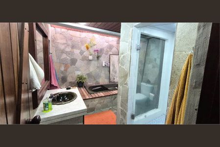 2_photo/94dce3986f.93b8fa184532727f-ATLAS-03fb29af-aa04-4ec0-8a7e-e7a4330b552e.jpg de casa à venda com 2 quartos, 187m² em Seminário, Curitiba