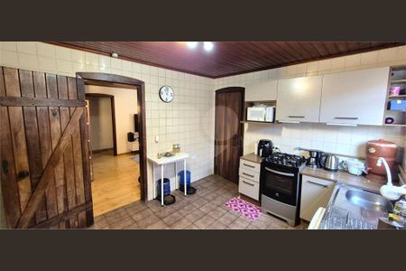 4_photo/94dce3986f.93b8fa184532727f-ATLAS-1568ecf4-3d37-4dba-b111-5be3c67e48b3.jpg de casa à venda com 2 quartos, 187m² em Seminário, Curitiba