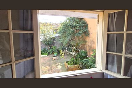 39_photo/94dce3986f.93b8fa184532727f-ATLAS-5b0a3de0-185f-4e47-ac41-16374d6a9f4e.jpg de casa à venda com 2 quartos, 187m² em Seminário, Curitiba