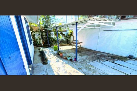 37_photo/94dce3986f.93b8fa184532727f-ATLAS-878ec3ea-83a9-40f2-a9fa-33fc88caaa56.jpg de casa à venda com 2 quartos, 187m² em Seminário, Curitiba