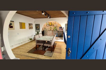 20_photo/94dce3986f.93b8fa184532727f-ATLAS-e0c4c303-6a8f-4135-bd30-8d88341fb41c.jpg de casa à venda com 2 quartos, 187m² em Seminário, Curitiba