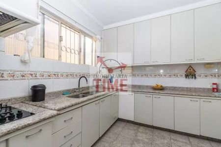 17_photo/94dce398a3.2f15d505e37c7ac5-ATLAS-41514daa-aabf-4452-80ed-dc78453655dd.jpg de casa à venda com 4 quartos, 264m² em Santa Quiteria, Curitiba