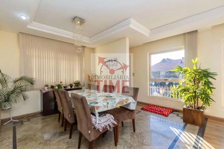 3_photo/94dce398a3.2f15d505e37c7ac5-ATLAS-4c6335fc-3bd2-4d1d-8afd-2868b61bb0da.jpg de casa à venda com 4 quartos, 264m² em Santa Quiteria, Curitiba