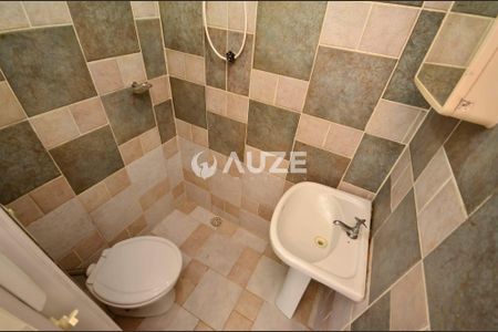 20_photo/94dce39943.33be841ea644c858-ATLAS-2123aacb-83b9-48b8-a054-1eef90f8e02b.jpg de casa à venda com 5 quartos, 190m² em Seminário, Curitiba