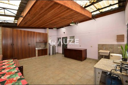 19_photo/94dce39943.33be841ea644c858-ATLAS-51cb52d1-a5ec-48a8-97e8-8f1ea09239cf.jpg de casa à venda com 5 quartos, 190m² em Seminário, Curitiba