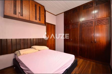 24_photo/94dce39943.33be841ea644c858-ATLAS-a8cb67cc-1bb2-4c4e-b232-555c0765f901.jpg de casa à venda com 5 quartos, 190m² em Seminário, Curitiba