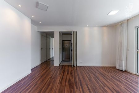 4_photo/94dce399bf.e67bfcbacb7d466d-ATLAS-2fdc9c21-79e5-4f32-bfab-94a80072c9b3.jpg de apartamento para alugar com 2 quartos, 80m² em Seminário, Curitiba