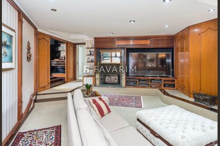 4_photo/94dce39a03.ebd5a5f3bcfb2025-ATLAS-e2b4c3c2-59b4-40e9-b2a0-751a42d2d797.jpg de apartamento à venda com 4 quartos, 451m² em Seminário, Curitiba