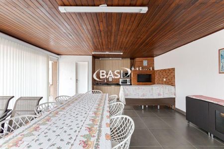 45_photo/94dce39a1f.63496836d37736d1-ATLAS-df1d3387-2bbb-4630-9893-d5999fdd0cb5.jpg de casa à venda com 3 quartos, 240m² em Seminário, Curitiba
