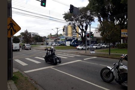 6_photo/94dce39a33.e98ed2530eefd725-ATLAS-6e65a063-9fa7-488e-8a56-65f89c58e448.jpg de casa à venda com 3 quartos, 184m² em Seminário, Curitiba