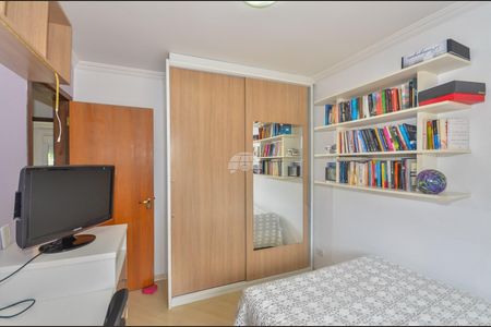 6_photo/94dce39a47.a92b4b06350bfbab-ATLAS-71f7b7be-ebc6-41bc-8265-78802484b7da.jpg de casa à venda com 5 quartos, 241m² em Seminário, Curitiba