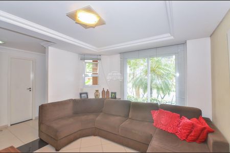 4_photo/94dce39a47.a92b4b06350bfbab-ATLAS-b7d2c638-9446-48ce-aa2c-07ca9840b858.jpg de casa à venda com 5 quartos, 241m² em Seminário, Curitiba