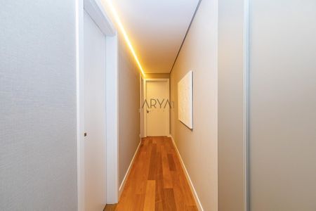 3_photo/94dce39a59.89b25d48fcf44f91-ATLAS-0d0ecf7c-3ffe-4baf-a028-2709357715f2.jpg de apartamento à venda com 3 quartos, 157m² em Seminário, Curitiba