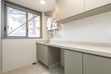 39_photo/94dce39a59.89b25d48fcf44f91-ATLAS-edb55bcc-7b0d-4e68-bf73-19935cfd8387.jpg de apartamento à venda com 3 quartos, 157m² em Seminário, Curitiba