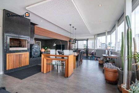 19_photo/94dce39aa7.3dd4b6242aa1d2d3-ATLAS-ae375a4f-32b4-4e27-ab47-f03f9cf4c4b9.jpg de apartamento à venda com 4 quartos, 411m² em Água Verde, Curitiba