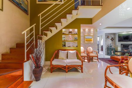 4_photo/94dce39af1.cb8c650f23a1e481-ATLAS-0877cf0e-c8e0-4aa5-847b-e3e16a6d2e85.jpg de apartamento à venda com 3 quartos, 129m² em Seminário, Curitiba