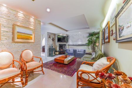 5_photo/94dce39af1.cb8c650f23a1e481-ATLAS-2b6bd408-5fb2-4cc7-93a1-8cf32a25e76e.jpg de apartamento à venda com 3 quartos, 129m² em Seminário, Curitiba