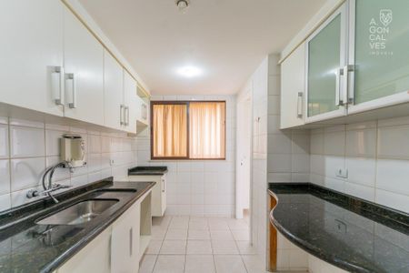 10_photo/94dce39af5.c1f72f21ee5cad49-ATLAS-8d2214c7-108e-4eae-b263-2078a6c93426.jpg de apartamento para alugar com 3 quartos, 107m² em Seminário, Curitiba