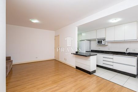 9_photo/94dce39b37.adf90228ee473f48-ATLAS-459128cb-da9b-4209-8d75-29250a186d3c.jpg de apartamento para alugar com 2 quartos, 75m² em Rebouças, Curitiba