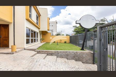 10_photo/94dce39b47.8d1d596cf1356774-ATLAS-450e0af2-3d17-4852-b379-e110ddecc734.jpg de casa à venda com 4 quartos, 350m² em Seminário, Curitiba