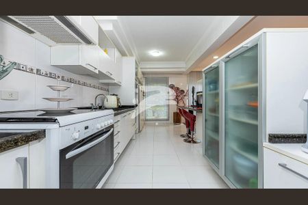 11_photo/94dce39b47.8d1d596cf1356774-ATLAS-6d7cbbc1-fe1a-4148-81c7-a255bc15e038.jpg de casa à venda com 4 quartos, 350m² em Seminário, Curitiba