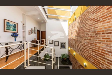 2_photo/94dce39b47.8d1d596cf1356774-ATLAS-c087b7d6-85d5-4f94-8666-d5dbeedc3e2a.jpg de casa à venda com 4 quartos, 350m² em Seminário, Curitiba