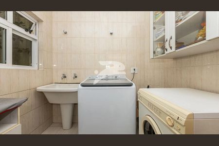 12_photo/94dce39b47.8d1d596cf1356774-ATLAS-e3ce41c4-65ab-4acb-a180-05d3a40aa9f0.jpg de casa à venda com 4 quartos, 350m² em Seminário, Curitiba