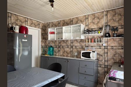 40_photo/94dce39b5d.2b4381d368a6f37f-ATLAS-3db2db8e-826a-45ef-8404-c6e5148b8258.jpg de casa à venda com 4 quartos, 167m² em Vila Izabel, Curitiba