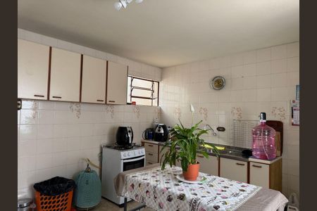 25_photo/94dce39b5d.2b4381d368a6f37f-ATLAS-bbe76fb3-e9ae-48f8-9393-c9a0a4173431.jpg de casa à venda com 4 quartos, 167m² em Vila Izabel, Curitiba