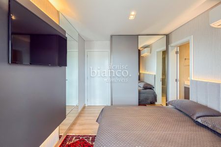 16_photo/94dce39b75.89f9585afab51edd-ATLAS-b02b4a6c-cb03-4a17-af6d-bbbe96325320.jpg de apartamento à venda com 3 quartos, 205m² em Seminário, Curitiba